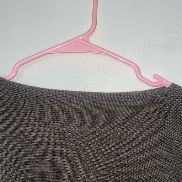 Lululemon Divinity Scarf Wrap Poncho Military Green - Picture 6 of 10